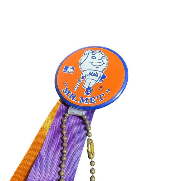 Vintage 1960's New York Mets "Mr Met" Pin - Ribbon Metal Baseball & Bat - Stick - Picture 2 of 4